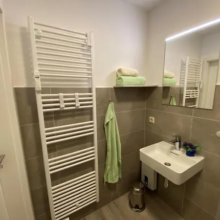 Oasis 08 Holiday home